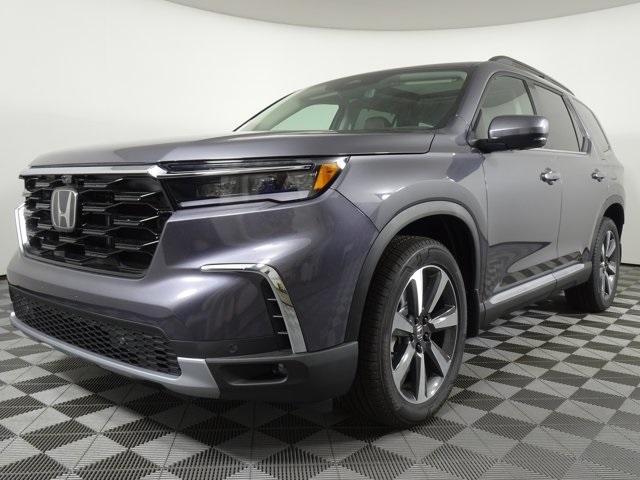 new 2024 Honda Pilot car, priced at $53,855