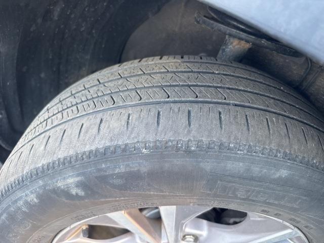 used 2015 Toyota Highlander car, priced at $17,406