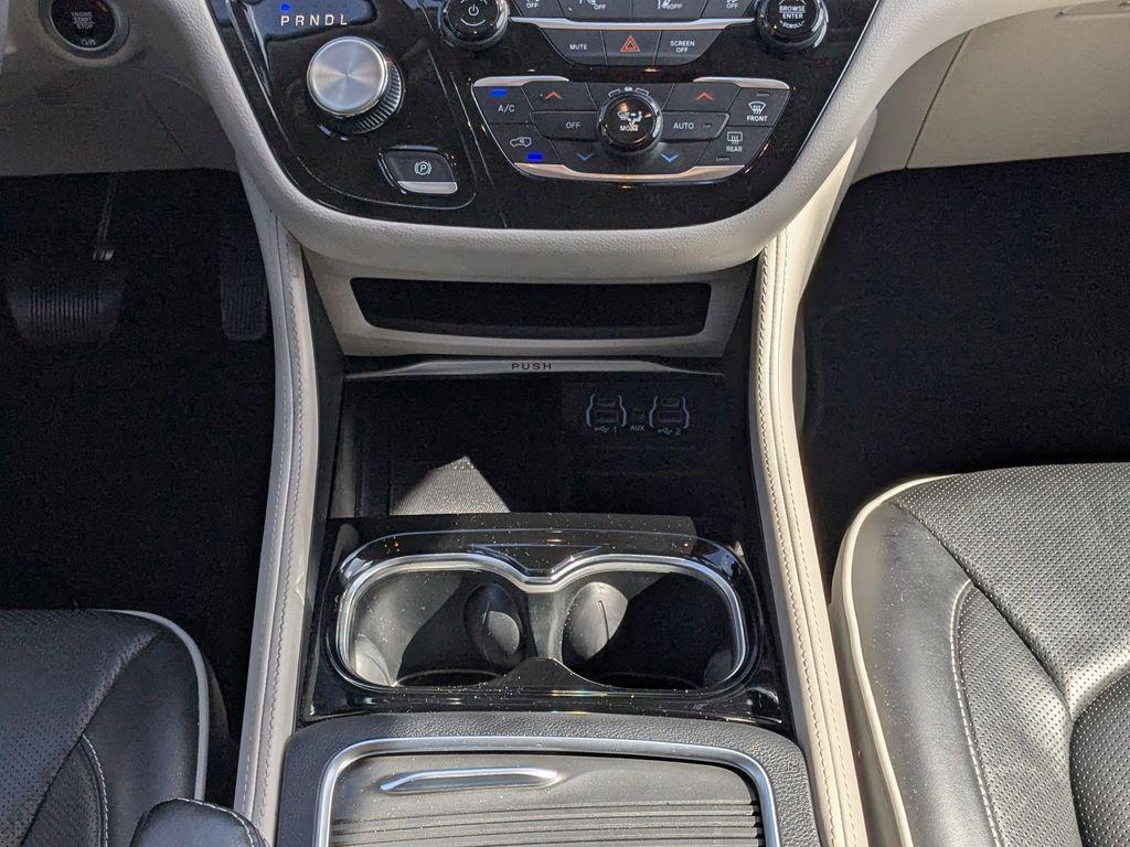 used 2023 Chrysler Pacifica car, priced at $23,798