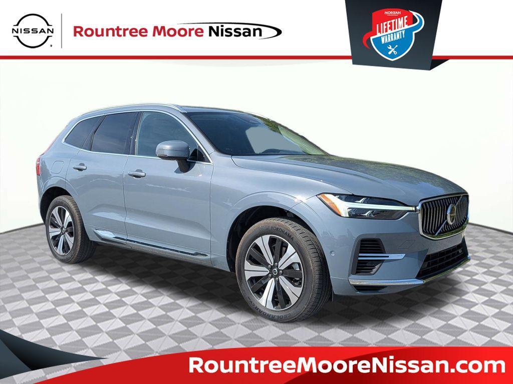 used 2023 Volvo XC60 Recharge Plug-In Hybrid car, priced at $31,321