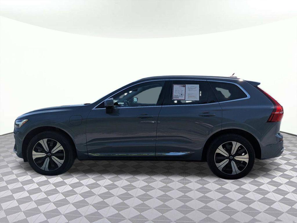 used 2023 Volvo XC60 Recharge Plug-In Hybrid car, priced at $31,400