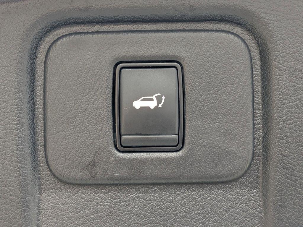 used 2023 Nissan Murano car, priced at $20,769