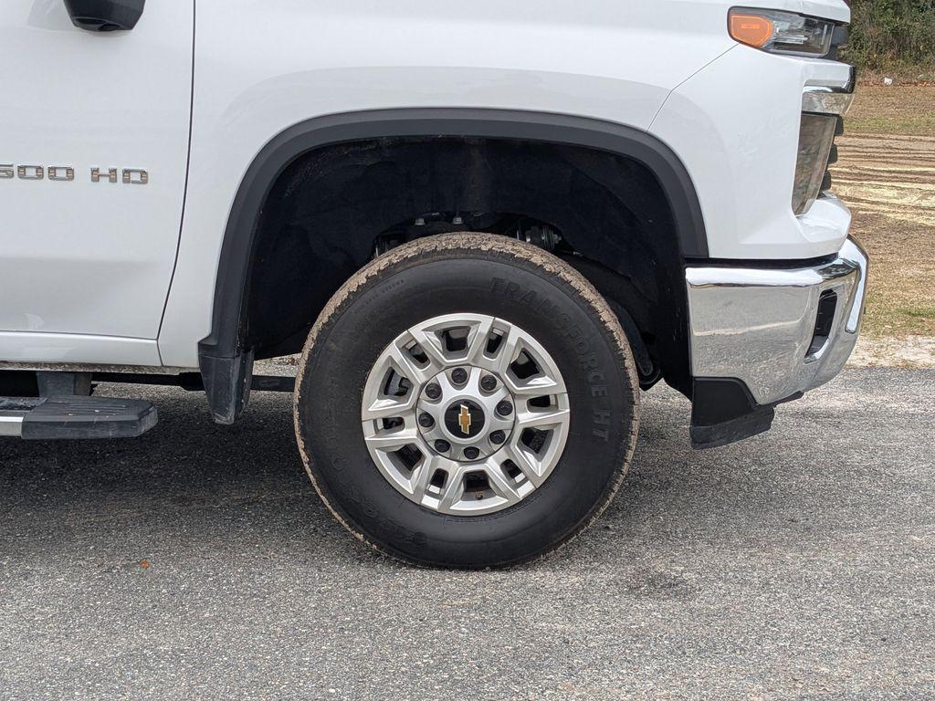 used 2025 Chevrolet Silverado 2500 car, priced at $56,824