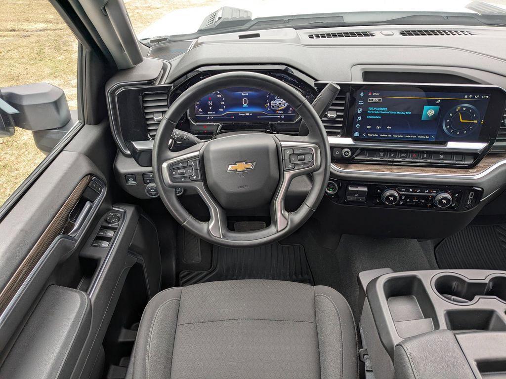 used 2025 Chevrolet Silverado 2500 car, priced at $56,824