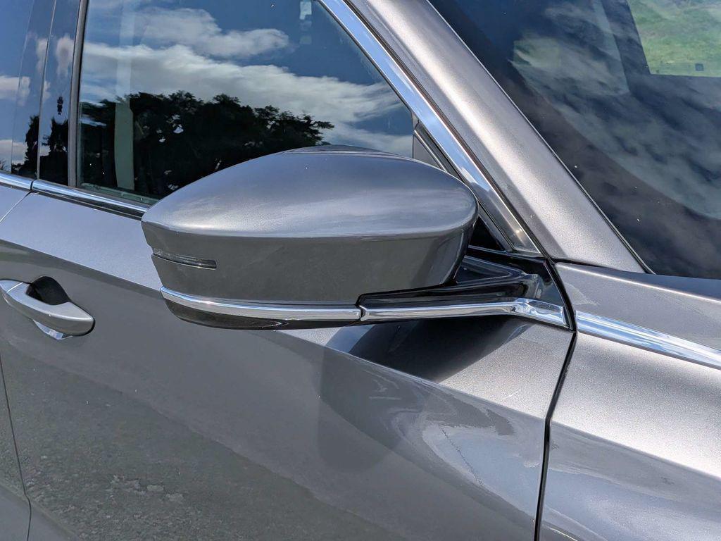 used 2025 Acura MDX car, priced at $43,230