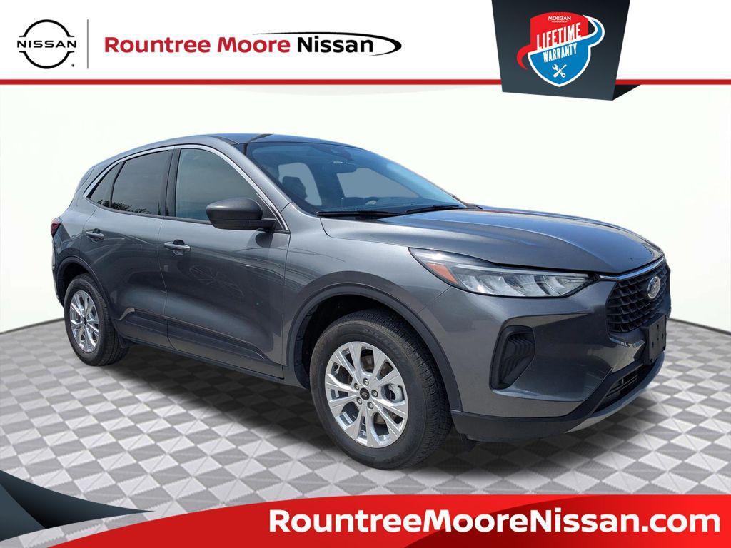used 2024 Ford Escape car, priced at $20,280