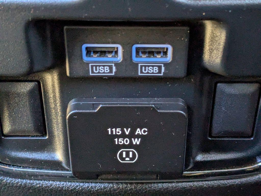 used 2021 Jeep Grand Cherokee car, priced at $17,261