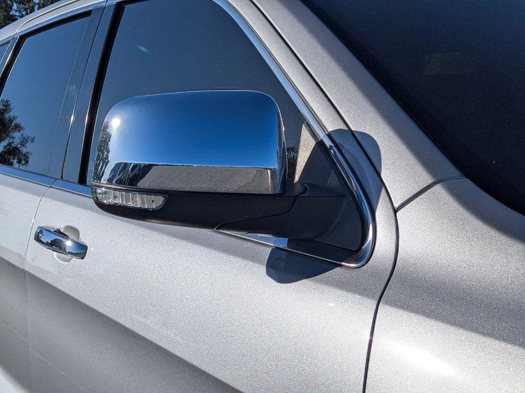 used 2021 Jeep Grand Cherokee car, priced at $17,261