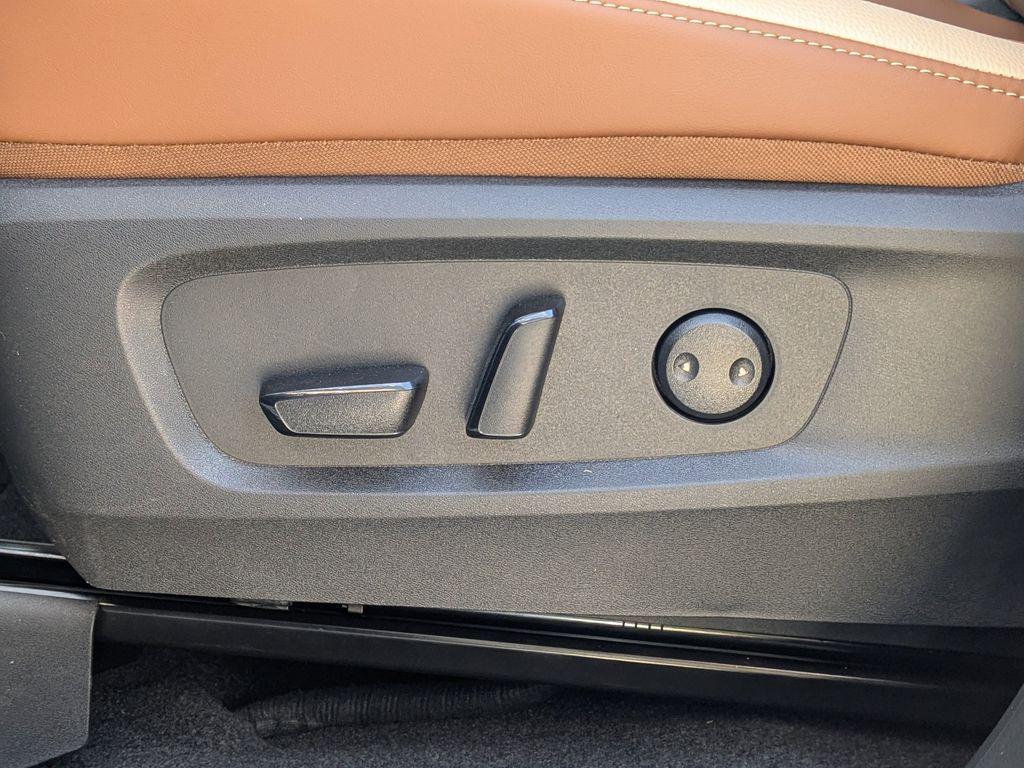 new 2026 Nissan Pathfinder car, priced at $47,271