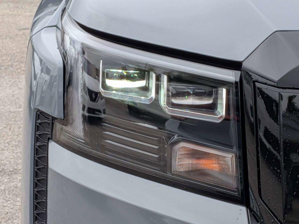 new 2026 Nissan Frontier car, priced at $40,526