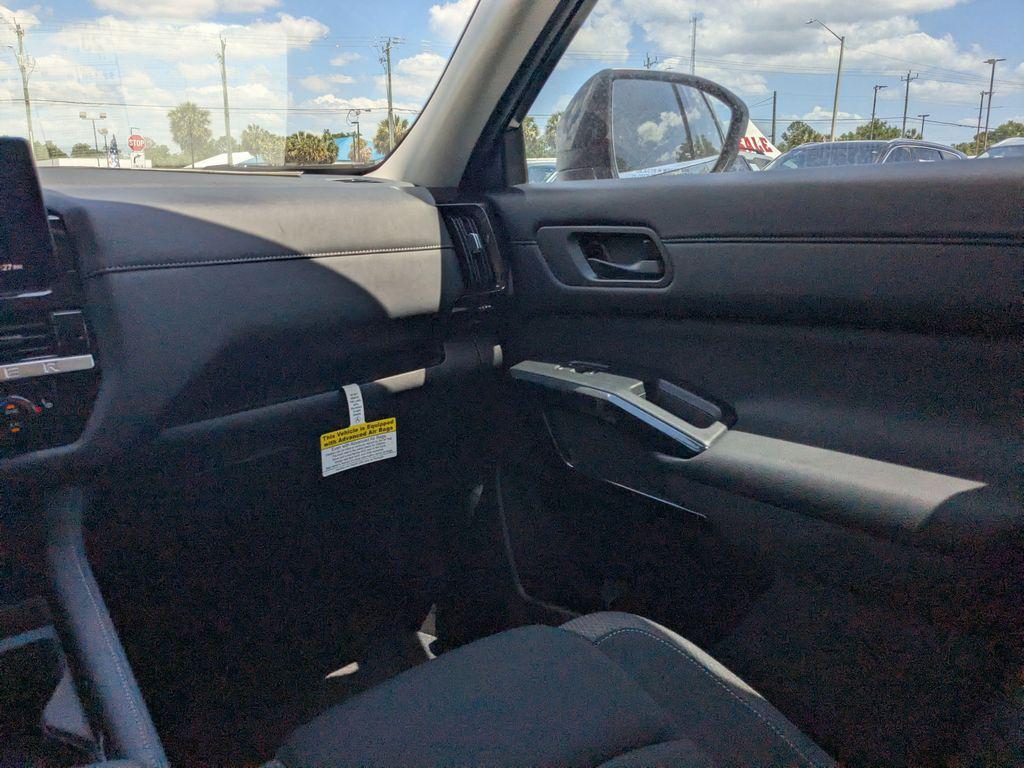 new 2026 Nissan Pathfinder car, priced at $37,776