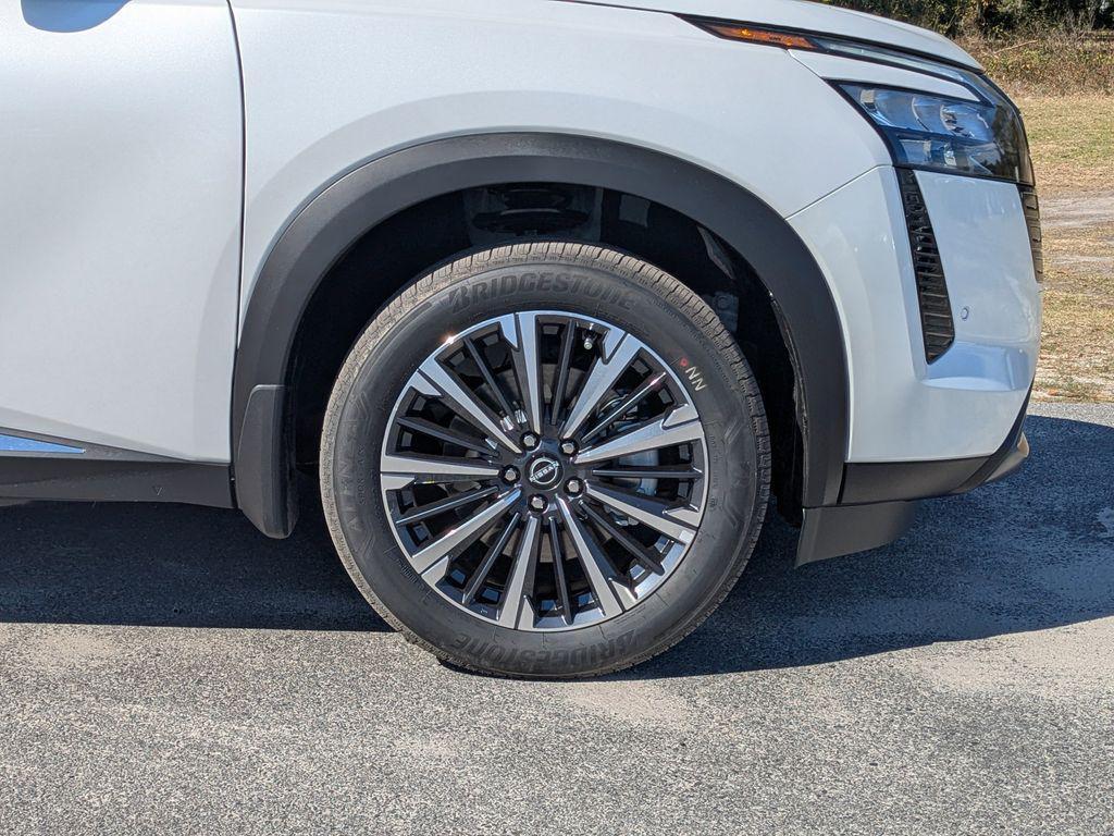 new 2026 Nissan Pathfinder car, priced at $47,856
