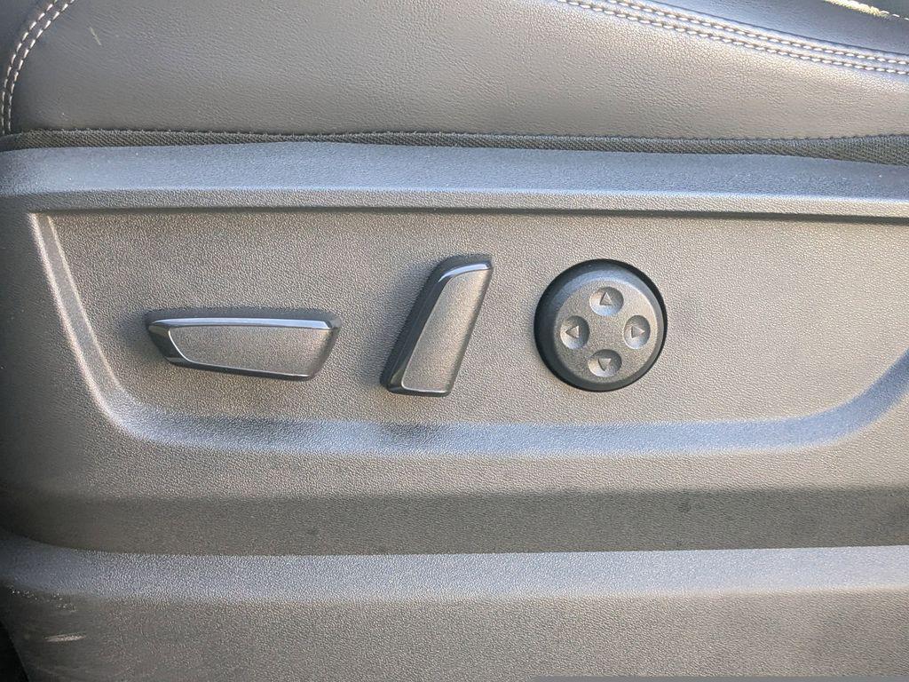 new 2025 Nissan Armada car, priced at $69,015