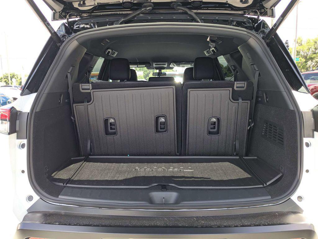 new 2026 Nissan Pathfinder car, priced at $46,805