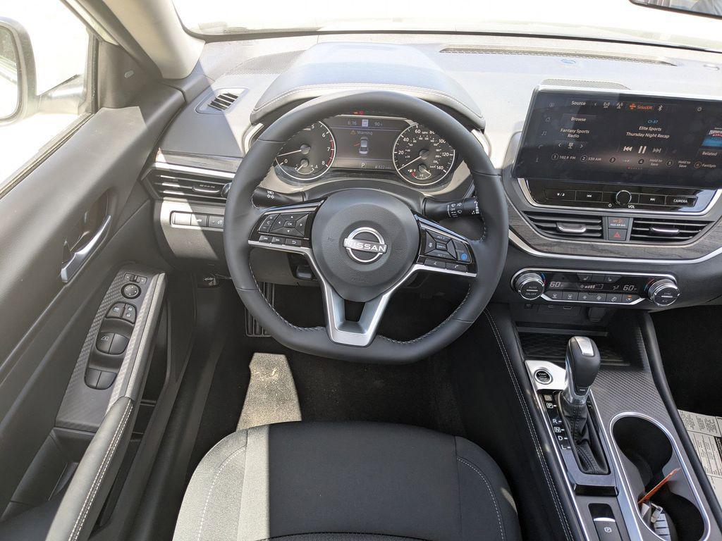 new 2025 Nissan Altima car, priced at $24,805