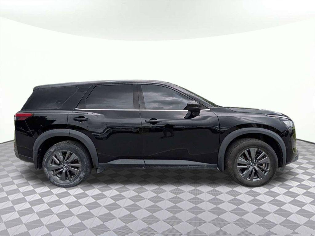 used 2022 Nissan Pathfinder car, priced at $21,247