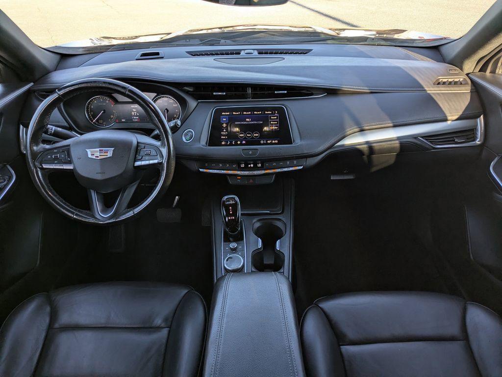 used 2021 Cadillac XT4 car, priced at $22,375