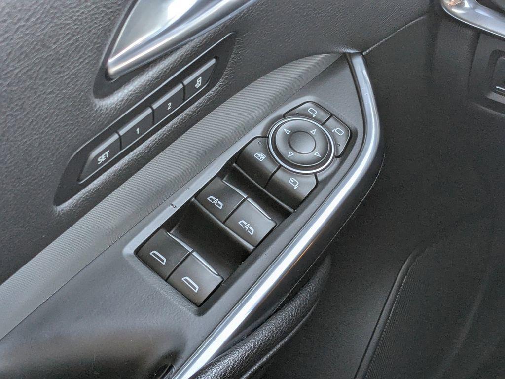 used 2021 Cadillac XT4 car, priced at $22,375
