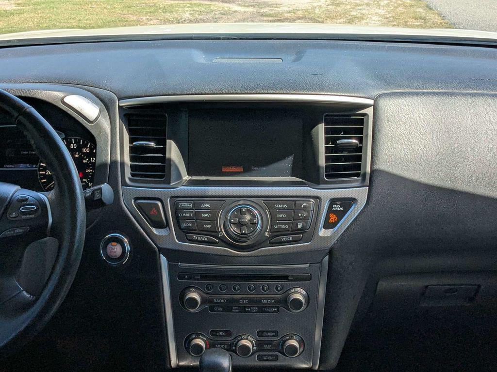 used 2020 Nissan Pathfinder car, priced at $12,897