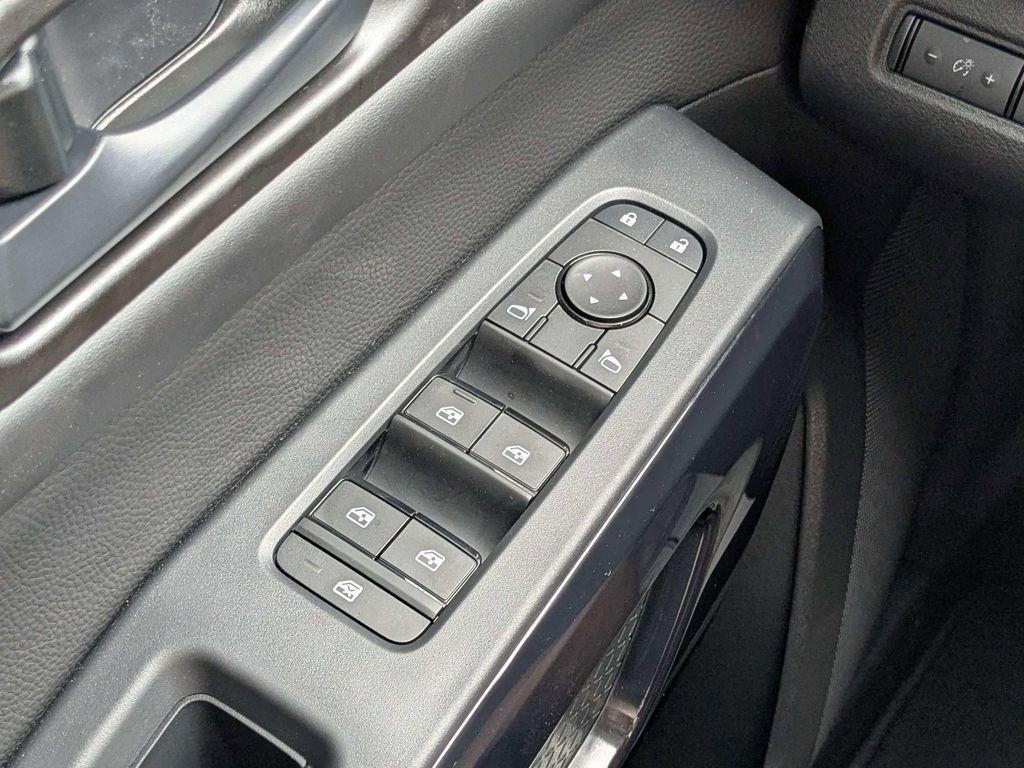 new 2026 Nissan Pathfinder car, priced at $39,455