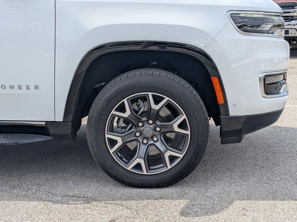 used 2024 Jeep Wagoneer car, priced at $42,549