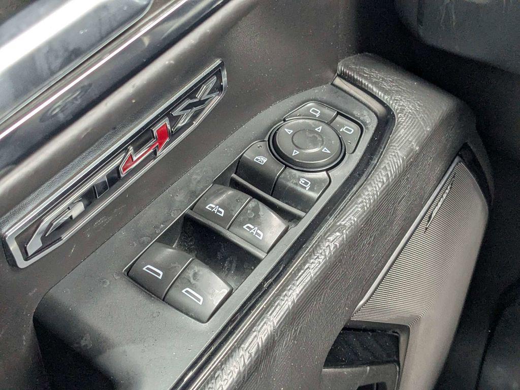 used 2024 GMC Sierra 1500 car, priced at $59,282