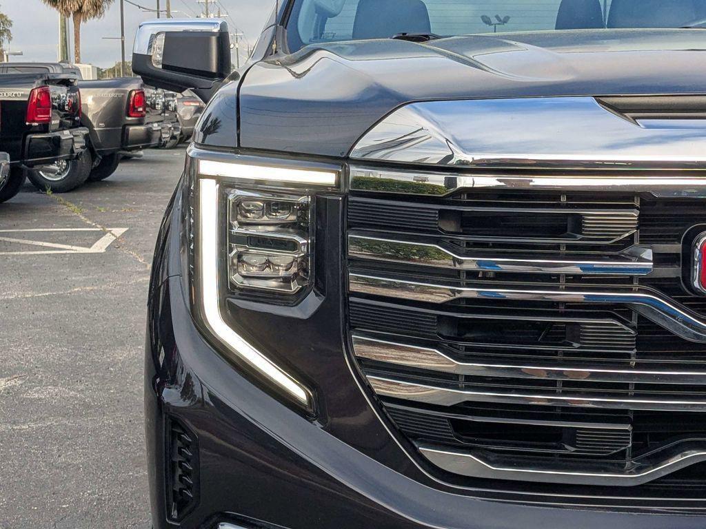 used 2025 GMC Sierra 1500 car, priced at $41,614