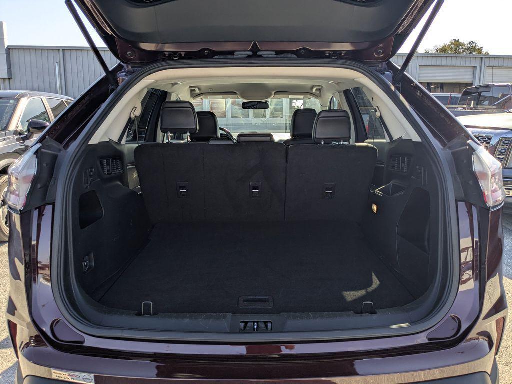 used 2023 Ford Edge car, priced at $19,322