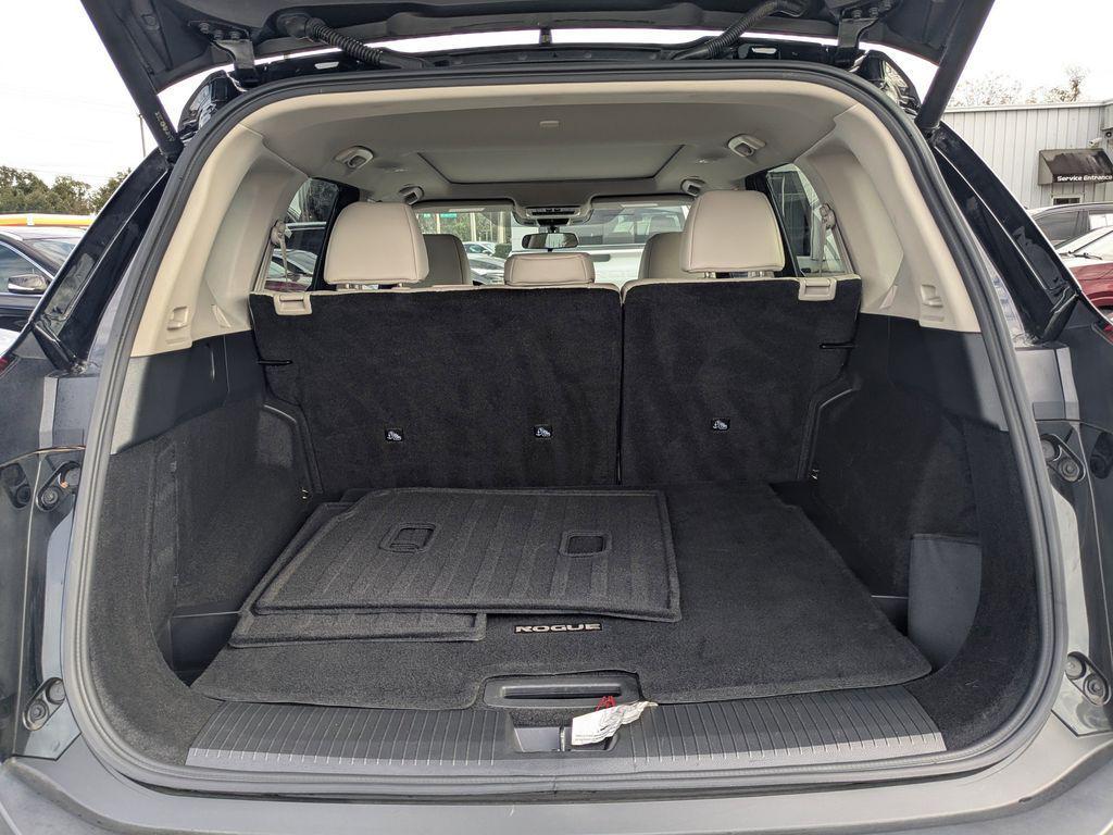 used 2023 Nissan Rogue car, priced at $16,932