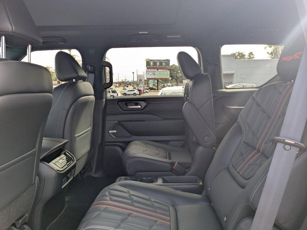 new 2026 Nissan Armada car, priced at $74,933