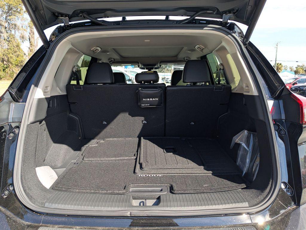 new 2026 Nissan Rogue car, priced at $39,400