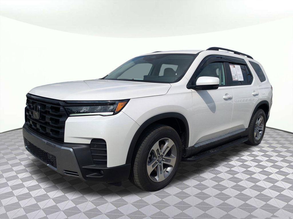 used 2026 Honda Pilot car, priced at $41,974