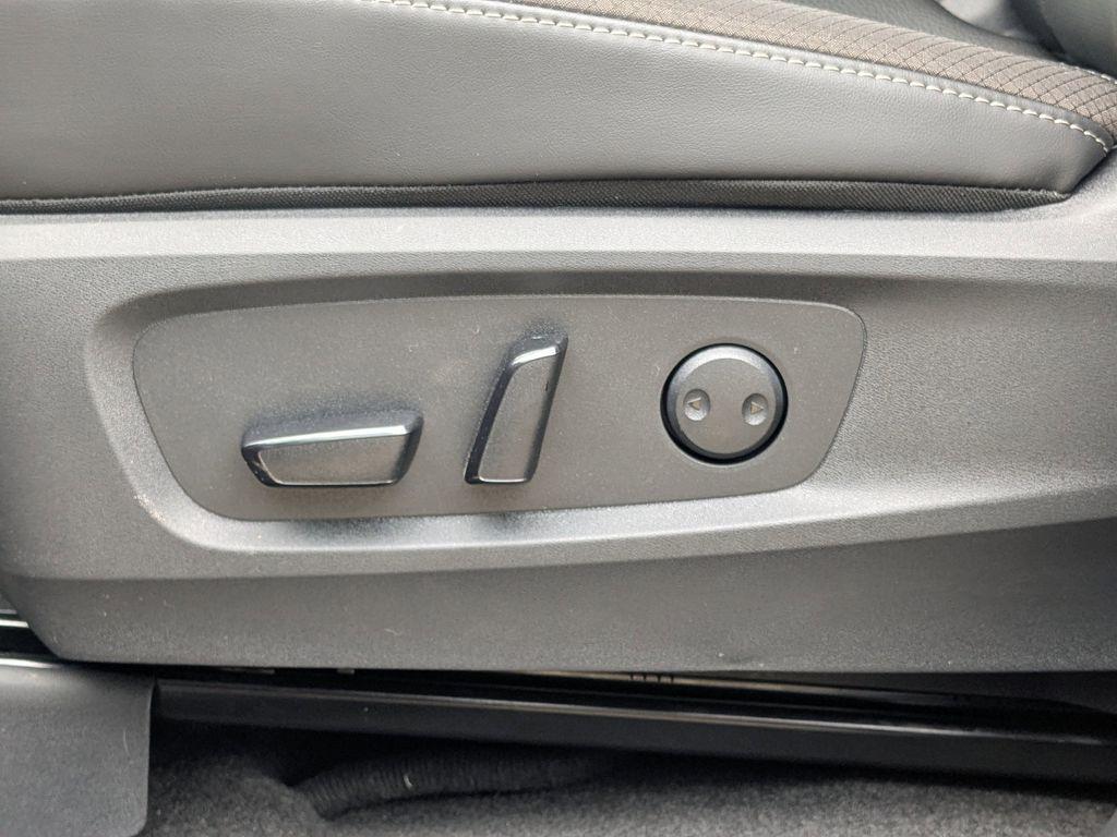 new 2026 Nissan Pathfinder car, priced at $40,015