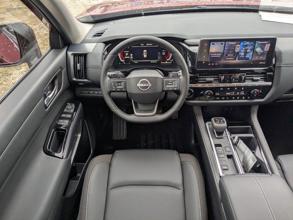 new 2026 Nissan Pathfinder car, priced at $40,015