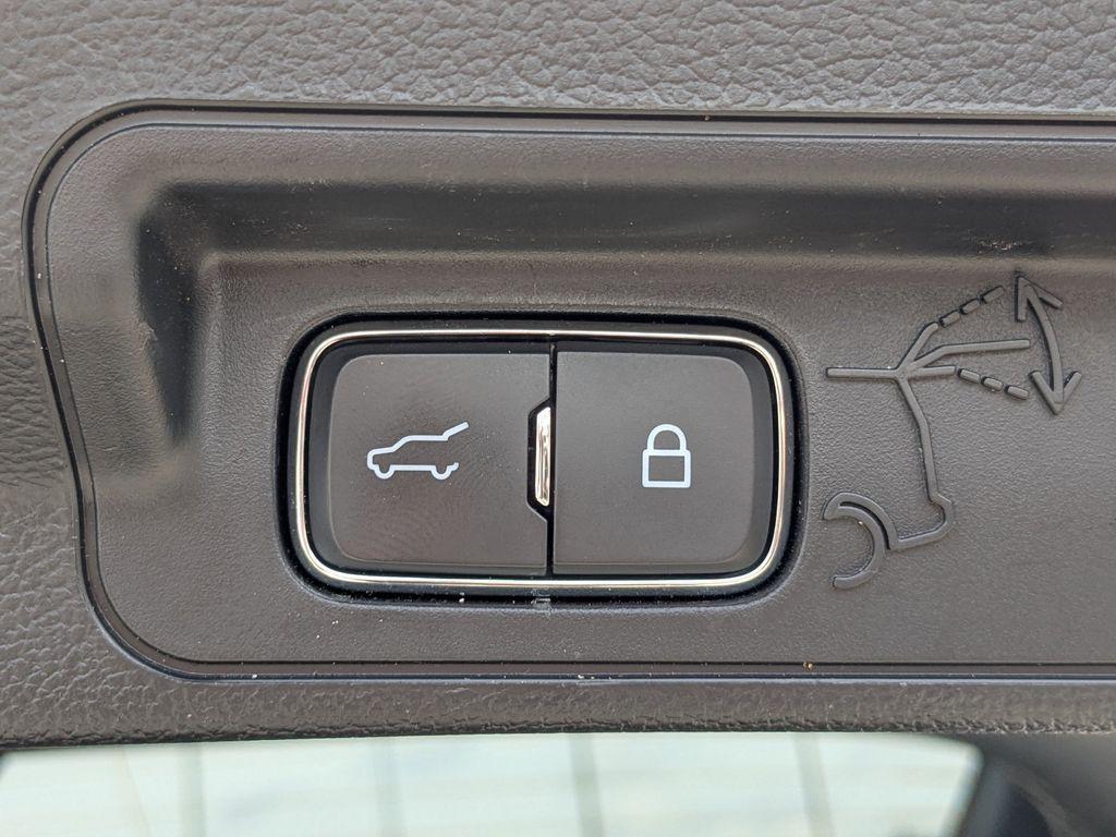 used 2024 Ford Explorer car, priced at $25,375