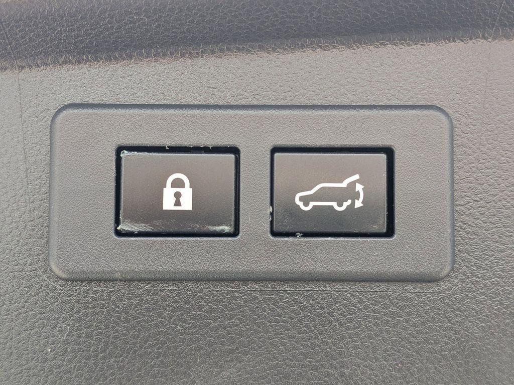 used 2020 Subaru Outback car, priced at $17,056