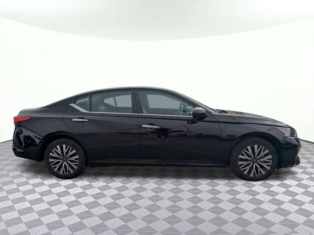 used 2025 Nissan Altima car, priced at $19,757