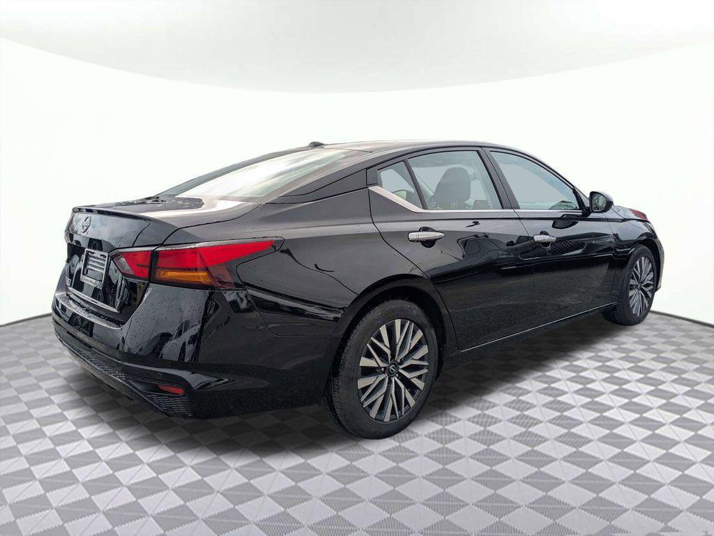 used 2025 Nissan Altima car, priced at $19,757
