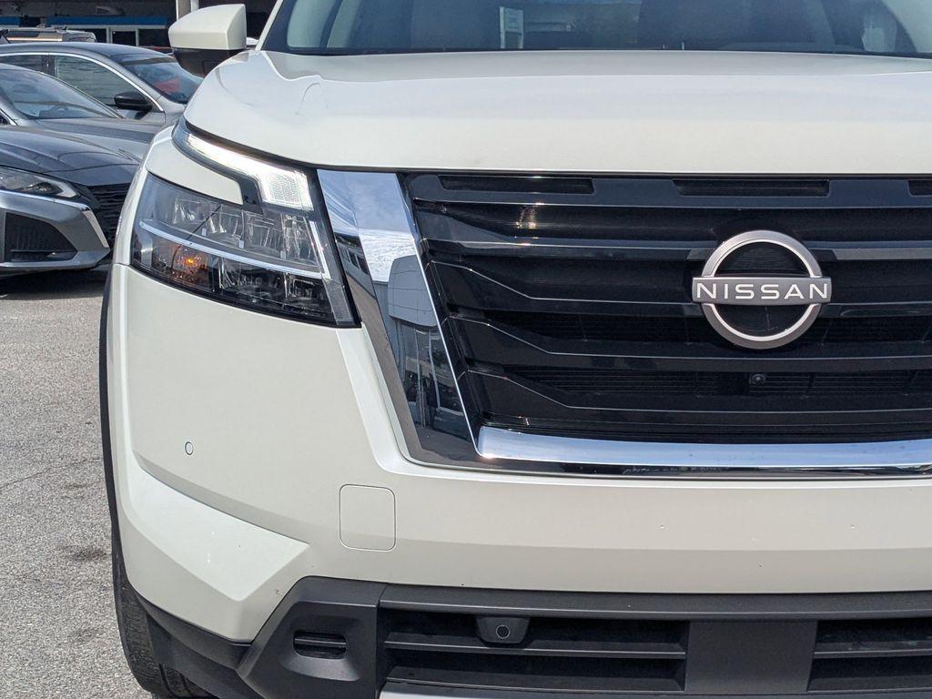used 2023 Nissan Pathfinder car, priced at $33,177