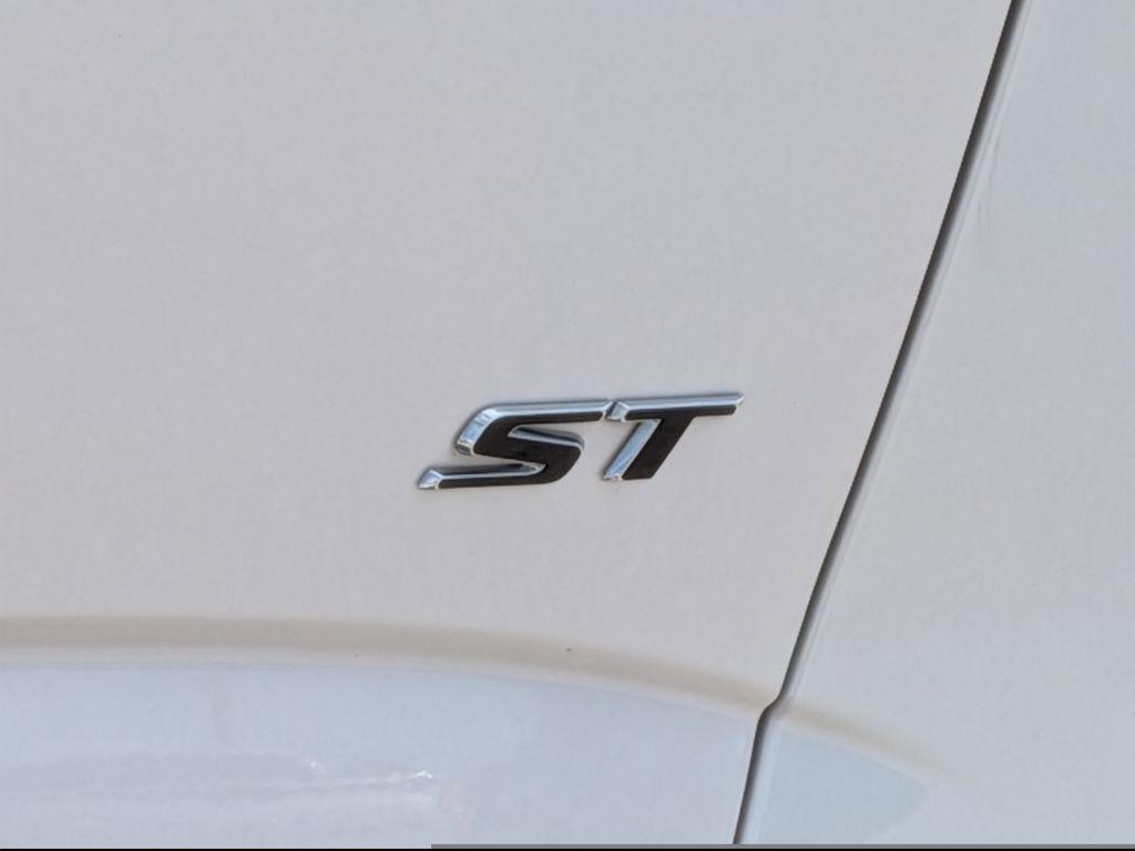 used 2023 Buick Enclave car, priced at $26,468