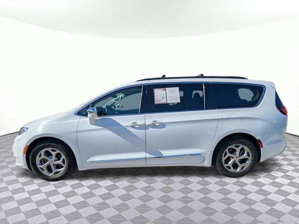 used 2022 Chrysler Pacifica car, priced at $21,005