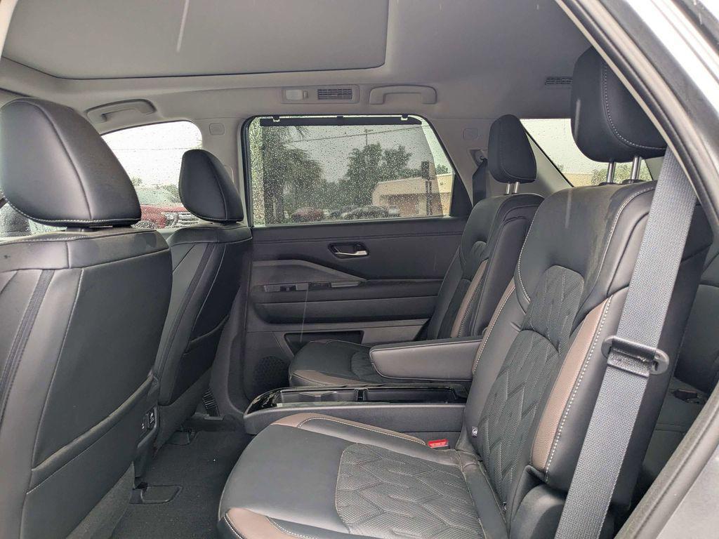 new 2026 Nissan Pathfinder car, priced at $49,455