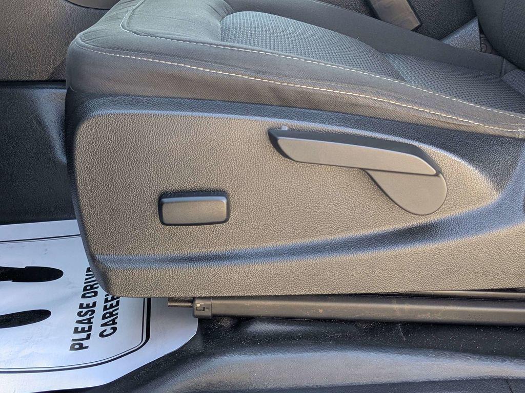 used 2022 Chevrolet Colorado car, priced at $19,872