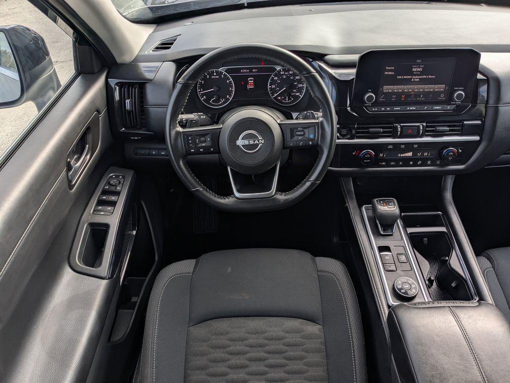 used 2025 Nissan Pathfinder car, priced at $28,167