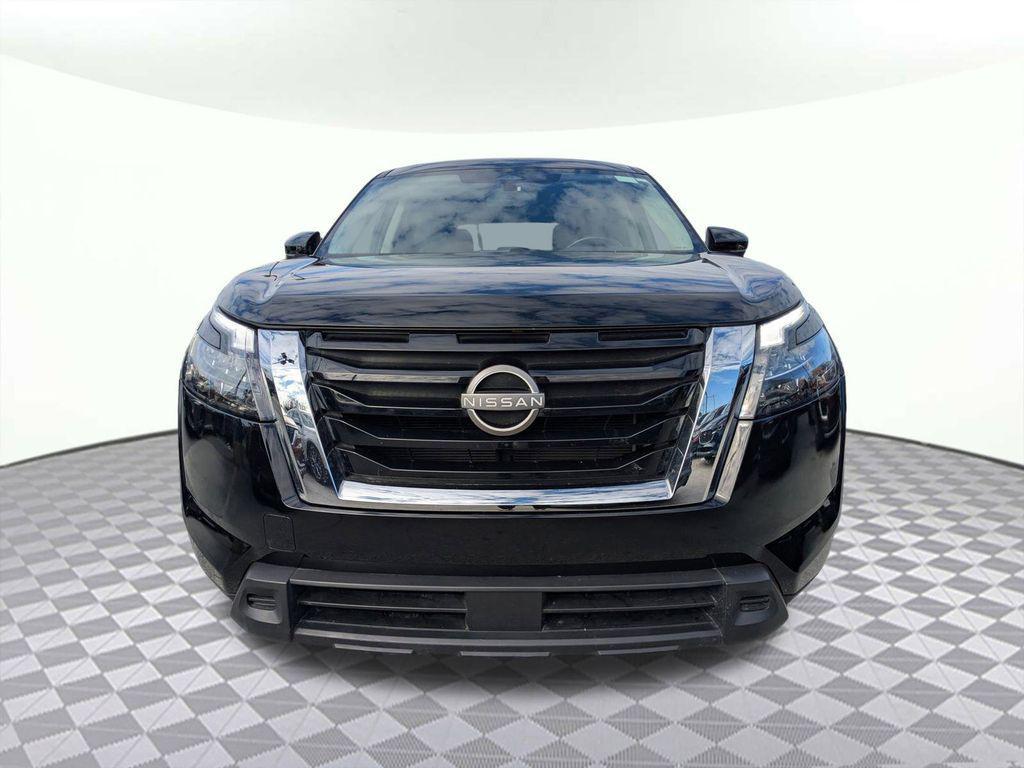 used 2025 Nissan Pathfinder car, priced at $28,167