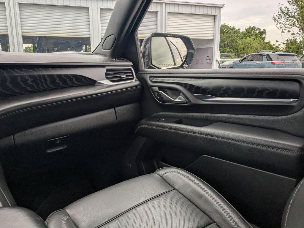 used 2023 GMC Yukon car, priced at $55,413