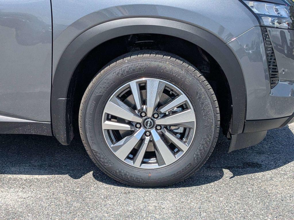 new 2026 Nissan Pathfinder car, priced at $45,745