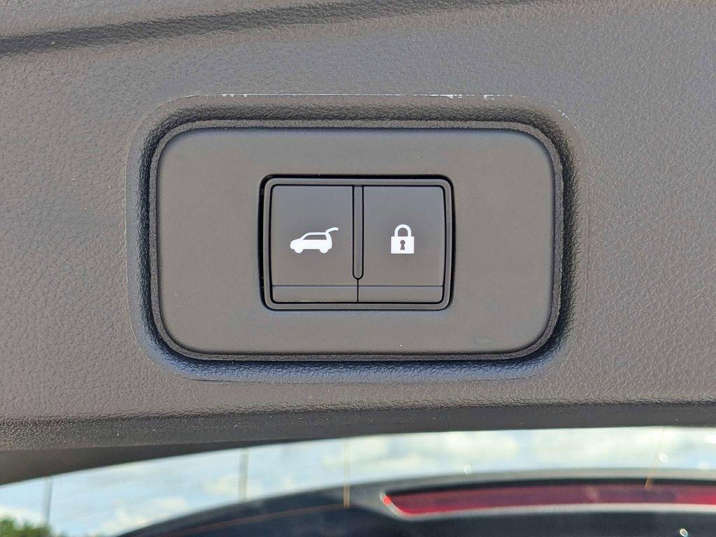 new 2026 Nissan Pathfinder car, priced at $45,745