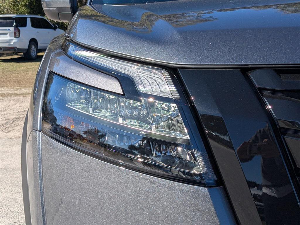 new 2025 Nissan Pathfinder car, priced at $35,645