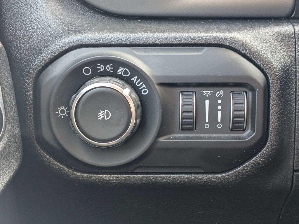 used 2021 Jeep Wrangler car, priced at $25,882
